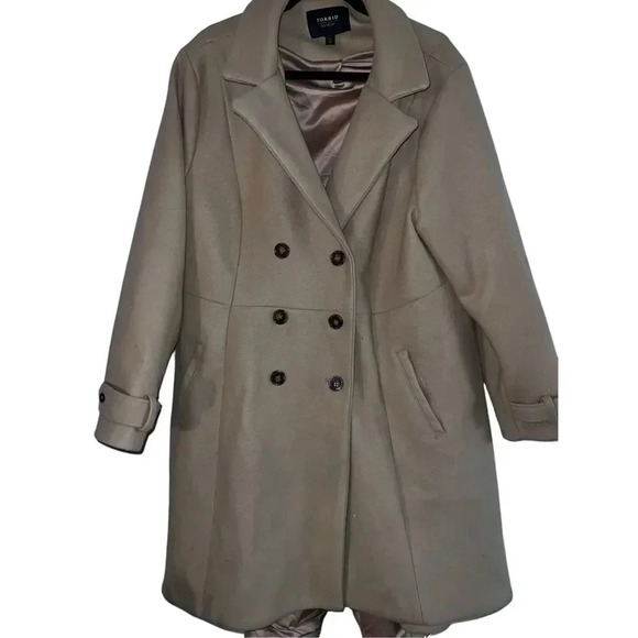 Torrid peacock jacket tan plus size 3 Preppy Momcore Normcore Casual Winter - Picture 1 of 6